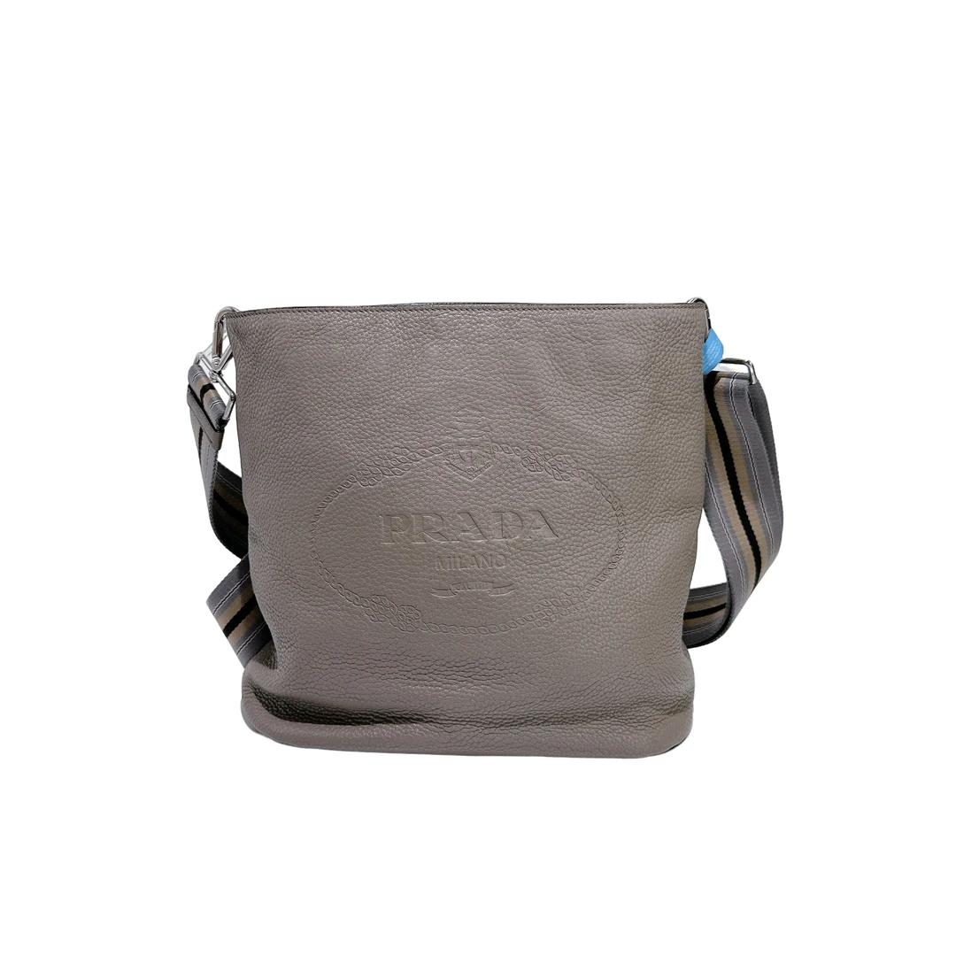 95新 Prada/普拉达  安洁利严选斜挎包/YH011110