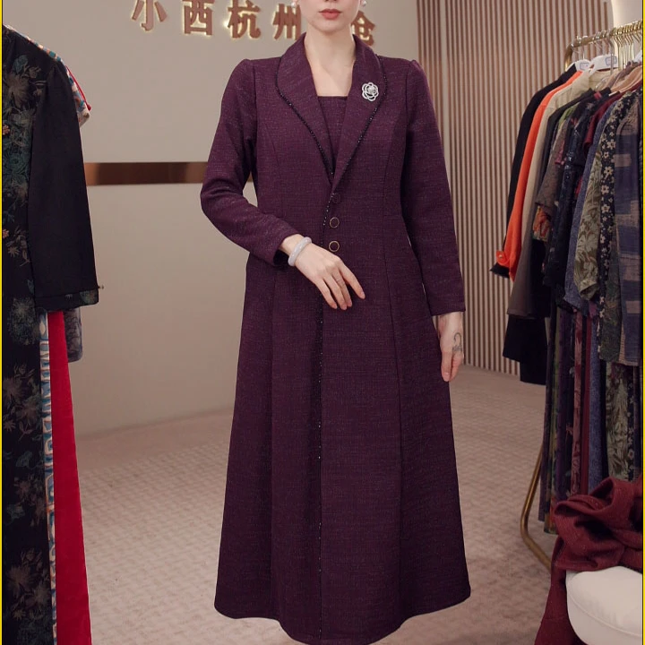 【黄小西】秋冬款加厚软精纺混纺银丝线假两件风衣裙8222-2372