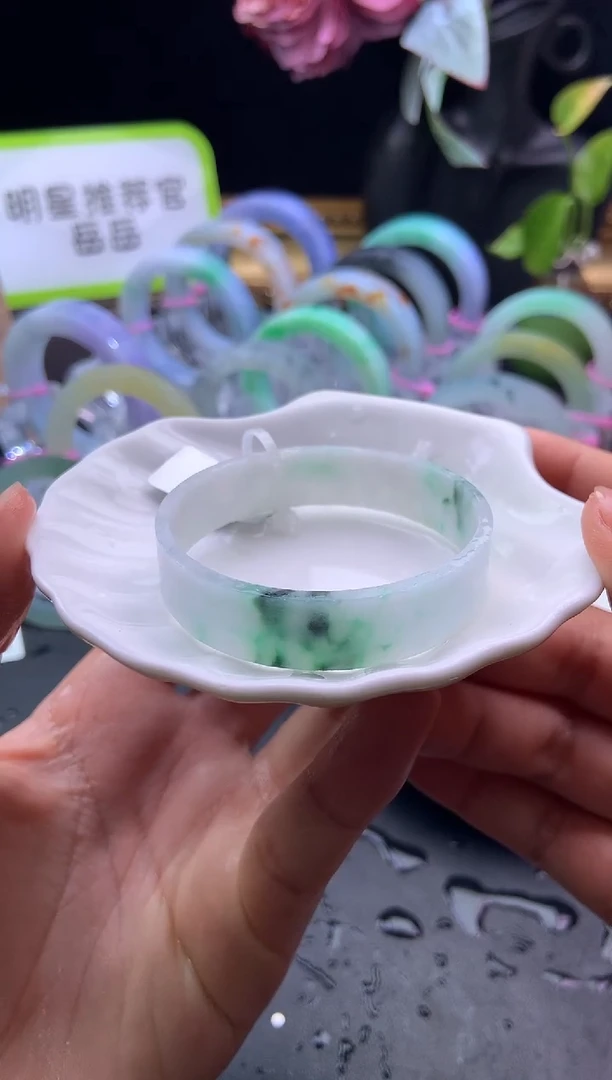 未镶嵌手镯定制翡翠50「定制不退不换」