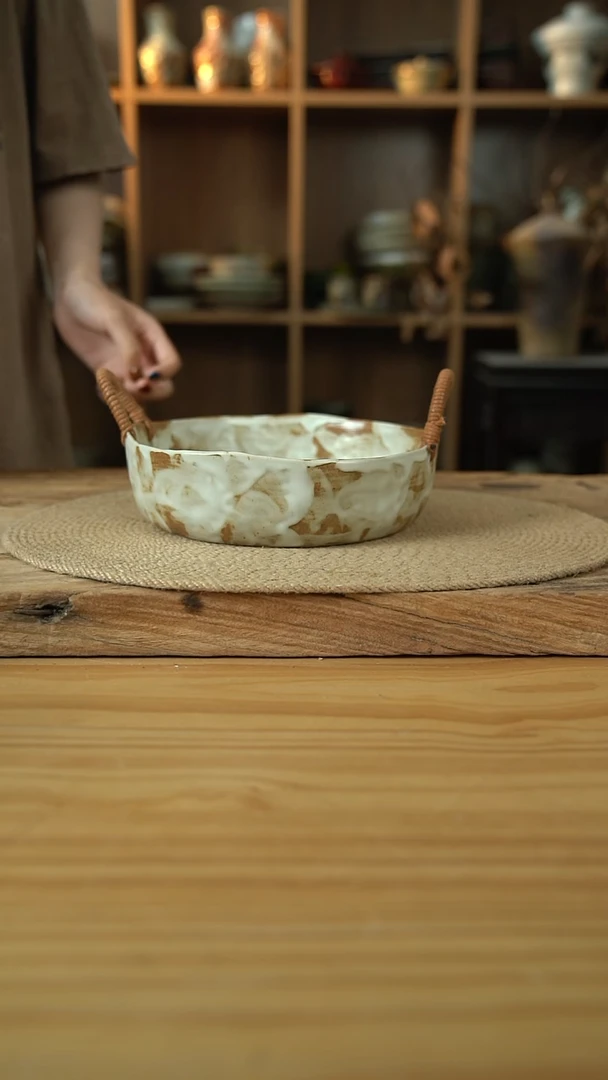 粉影系列的8英寸锤纹异型麻绳双耳盘1个