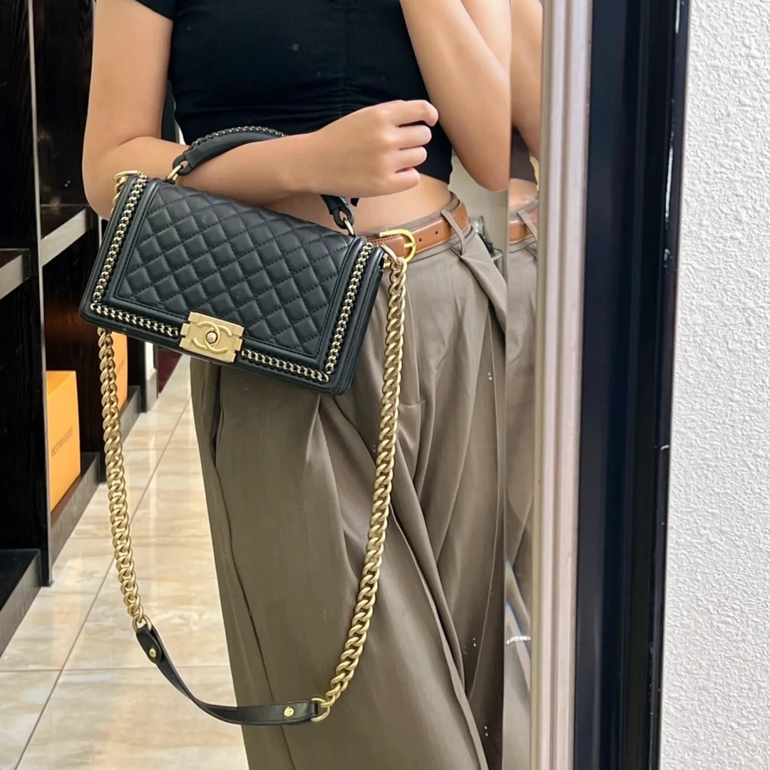 99新 Chanel/香奈儿 1592|香奈儿leboy手柄斜挎包黑金牛萨尔兹堡
