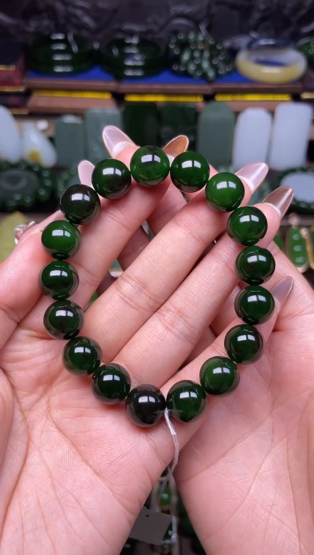 颈饰未镶嵌和田玉聚红皮老料手串卡12