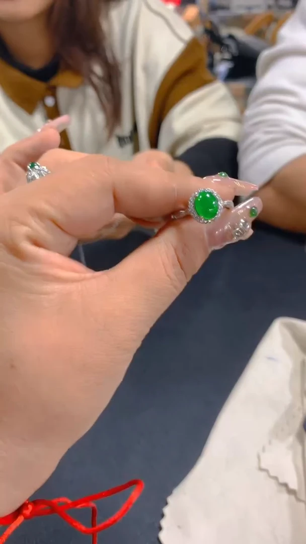 【闪购商品】翡翠戒指未镶嵌0397234680多样性发其一