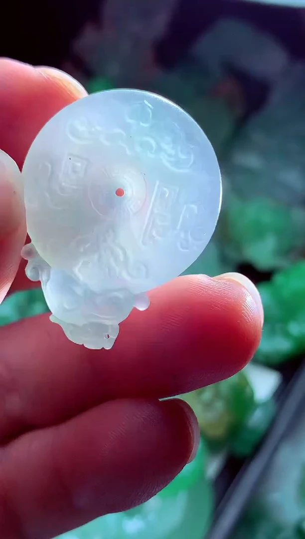 未镶嵌定制翡翠娃**?翡翠毛货定制