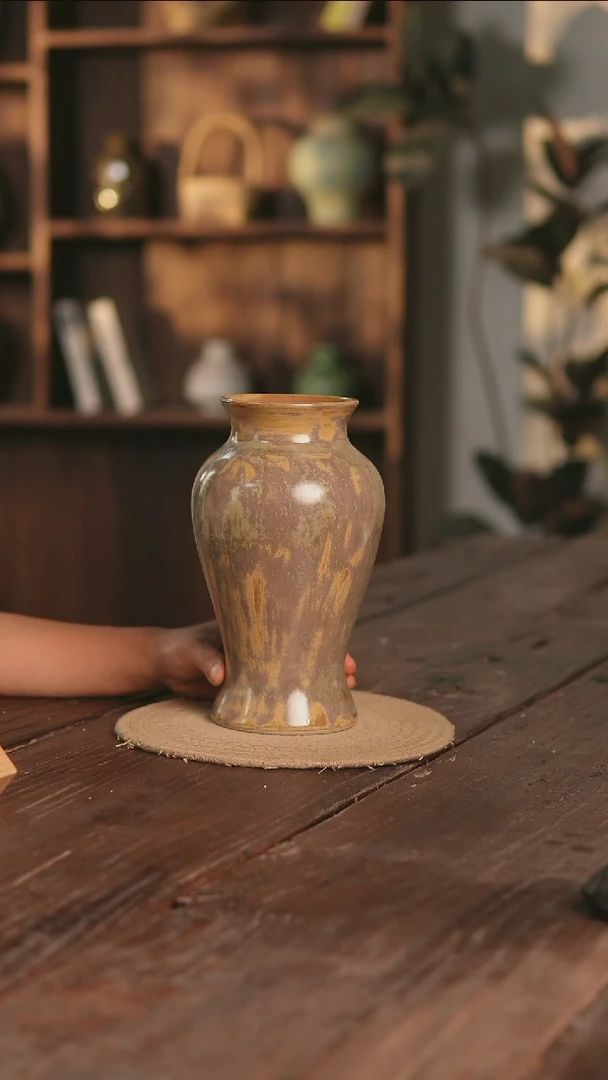 摆件19-176高24口8误差2无孔