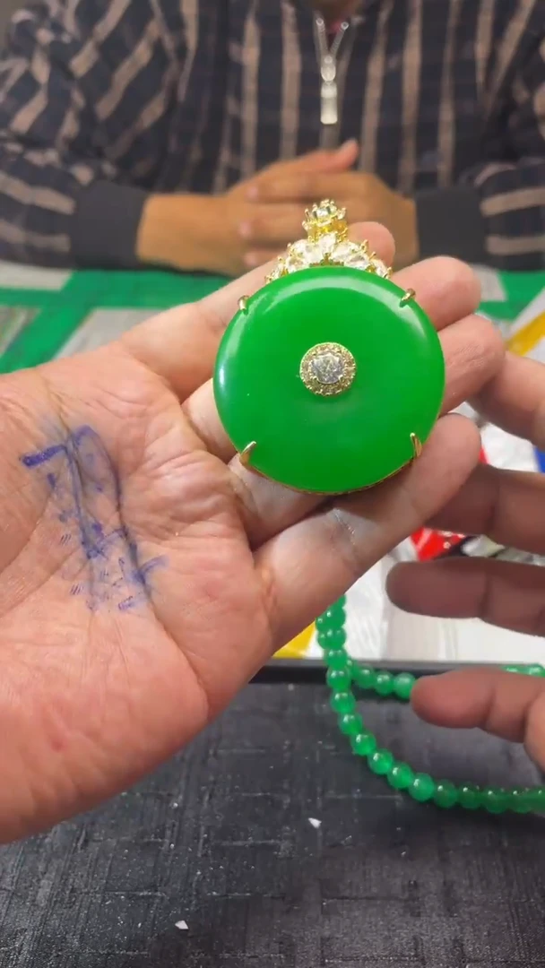 林子收货时尚吊坠A-102