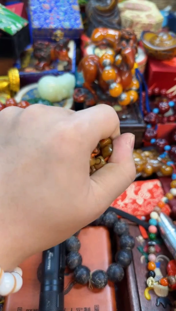 【闪购商品】滴血莲花菩提吊坠扎西当天订单当天直发如图所示