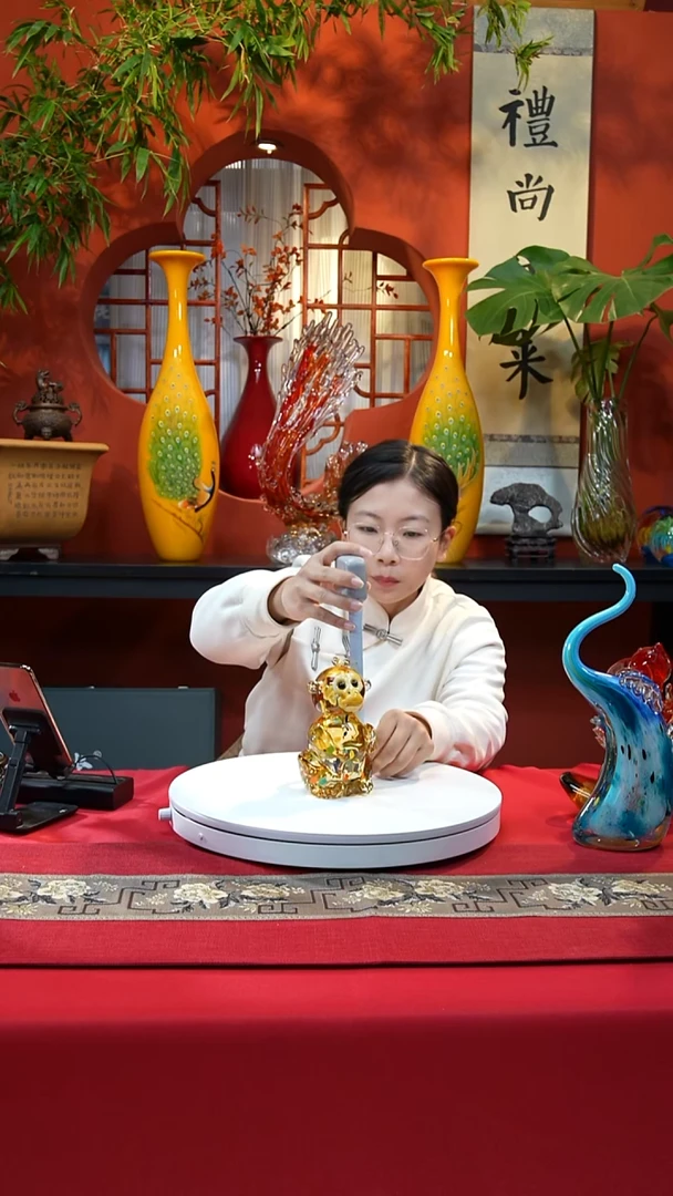 手工艺品琉璃小金猴