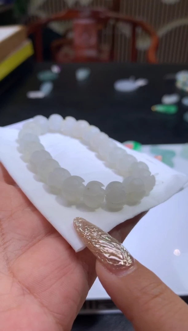 未镶嵌定制翡翠卉**语翡翠