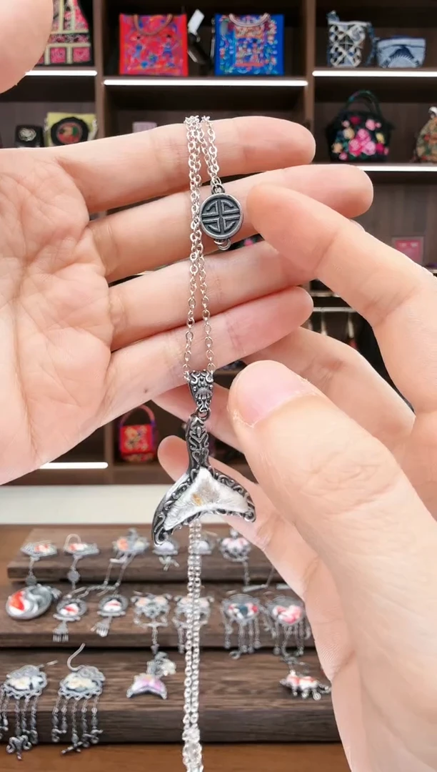 【闪购商品】织绣98蚩梦苗族古绣