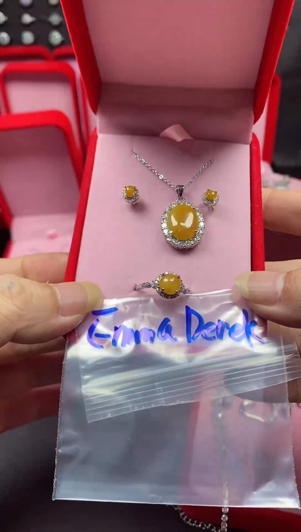 未镶嵌戒指翡翠E****k翡翠吊坠#