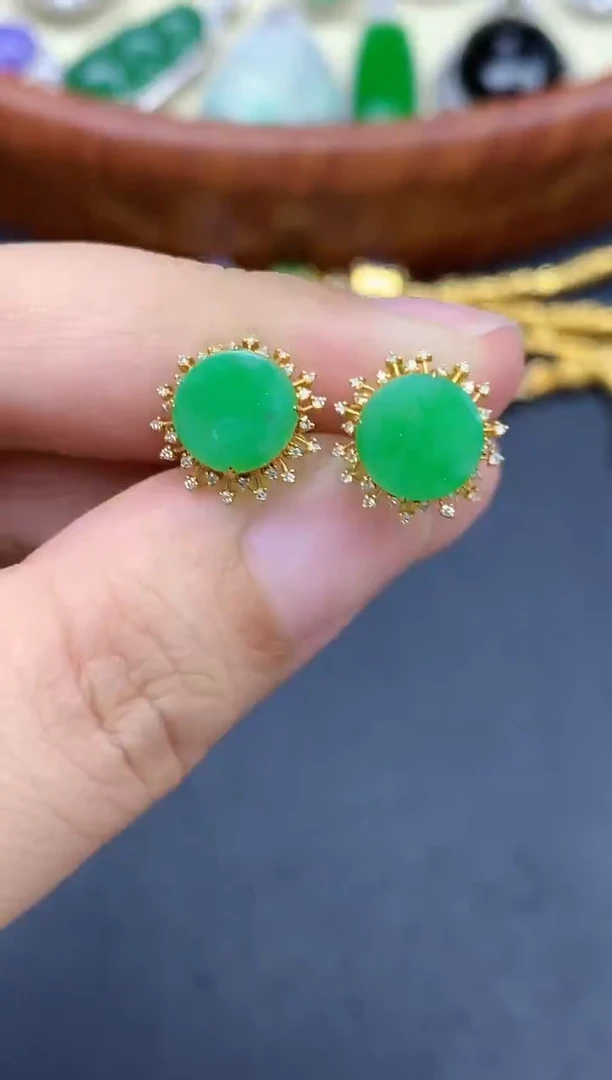 颈饰18K金镶嵌翡翠445-中国好珍宝