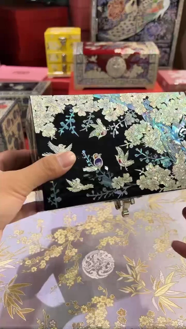 老款鱼锁绒布底·微瑕·弘贝雅螺钿漆器文化馆