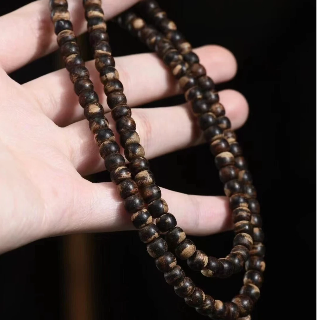 野生乾隆十六年5A雷祖留疤白棋沉香沉水5*6多圈（纹理随机发其一）