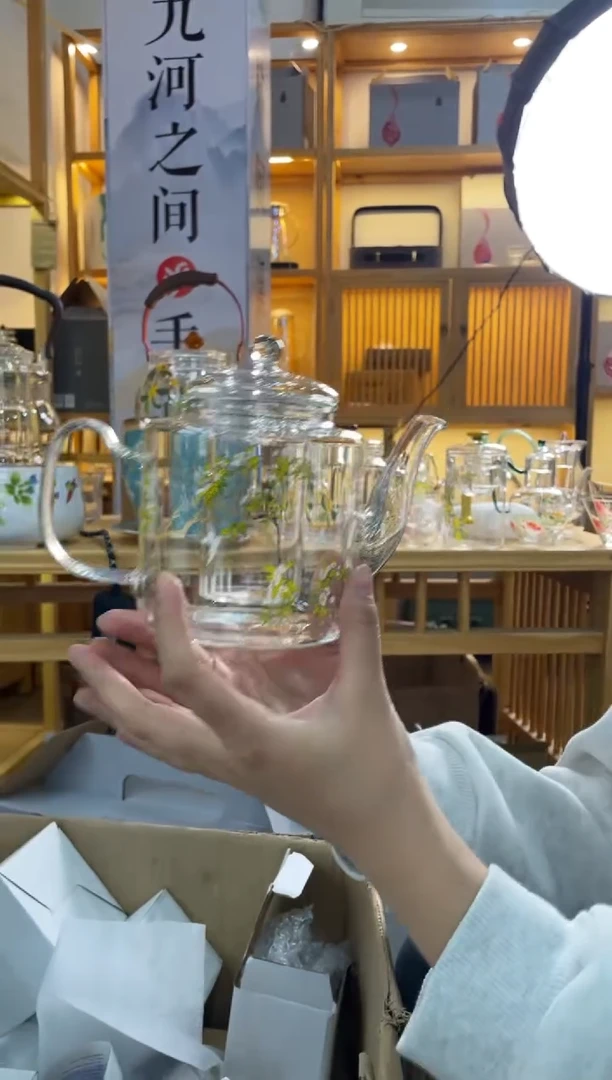 梨花白燕煮茶壶啊啊