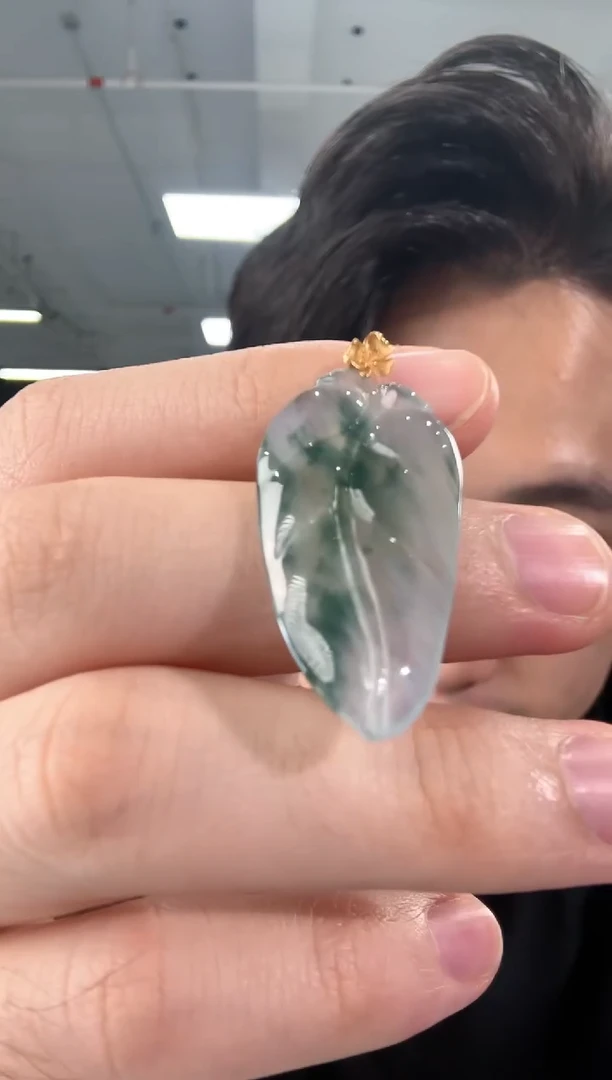 吊坠(不含链)18K金镶嵌翡翠翡翠吊坠