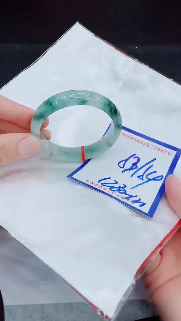 翡翠手镯未镶嵌11111111