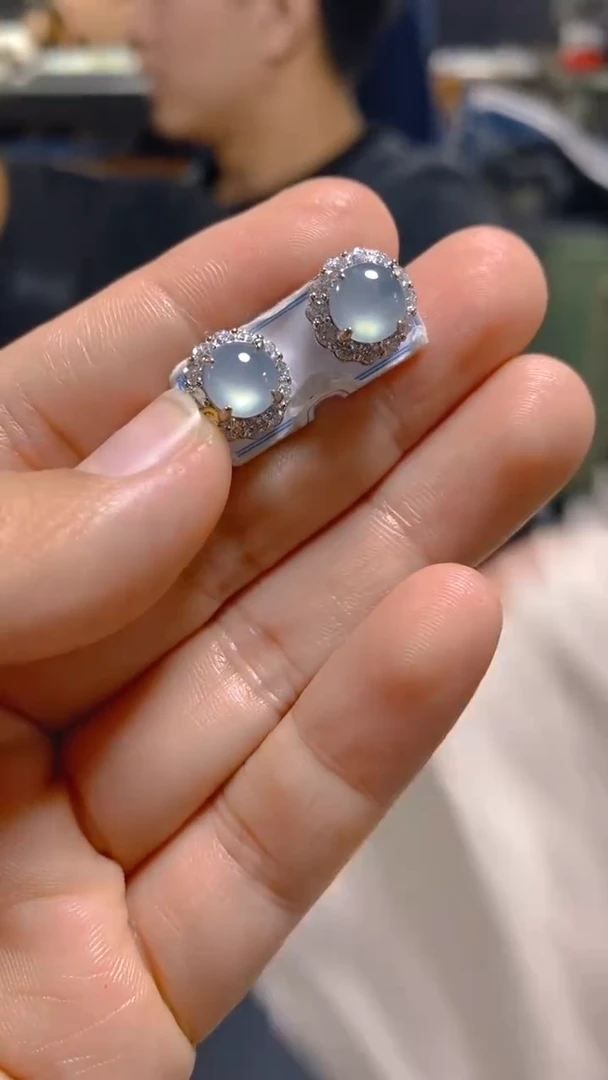 【闪购商品】翡翠耳饰未镶嵌0649087189多样性发一