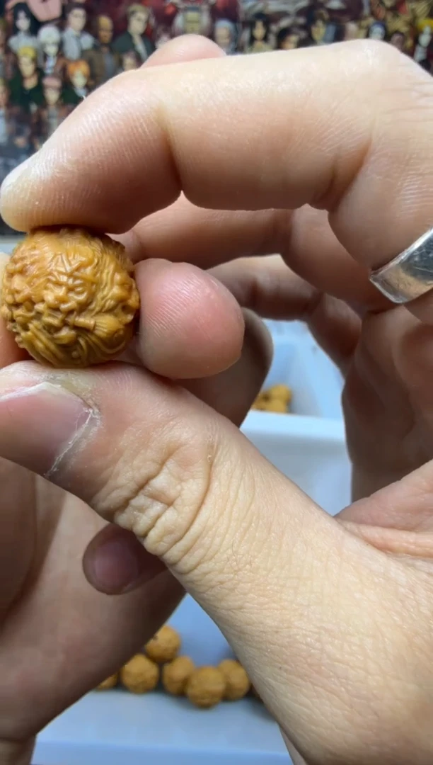 吊坠猴头核桃九灵元圣