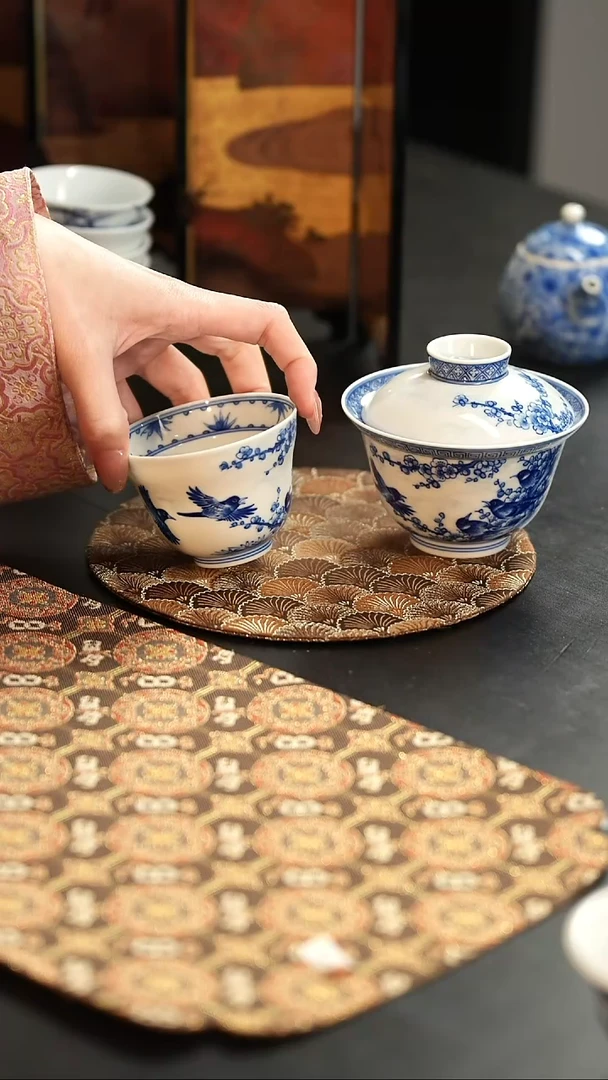 【闪购商品】杯看山柴窑青花花鸟