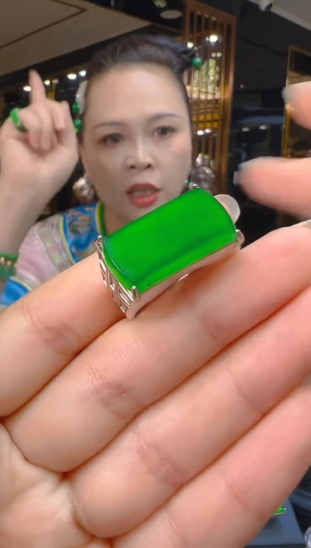 翡翠戒指银S925镶嵌131（多样性发其一）