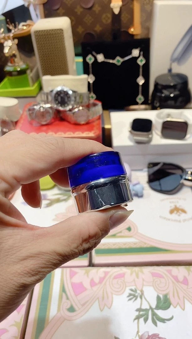 摆件111111111111@@1