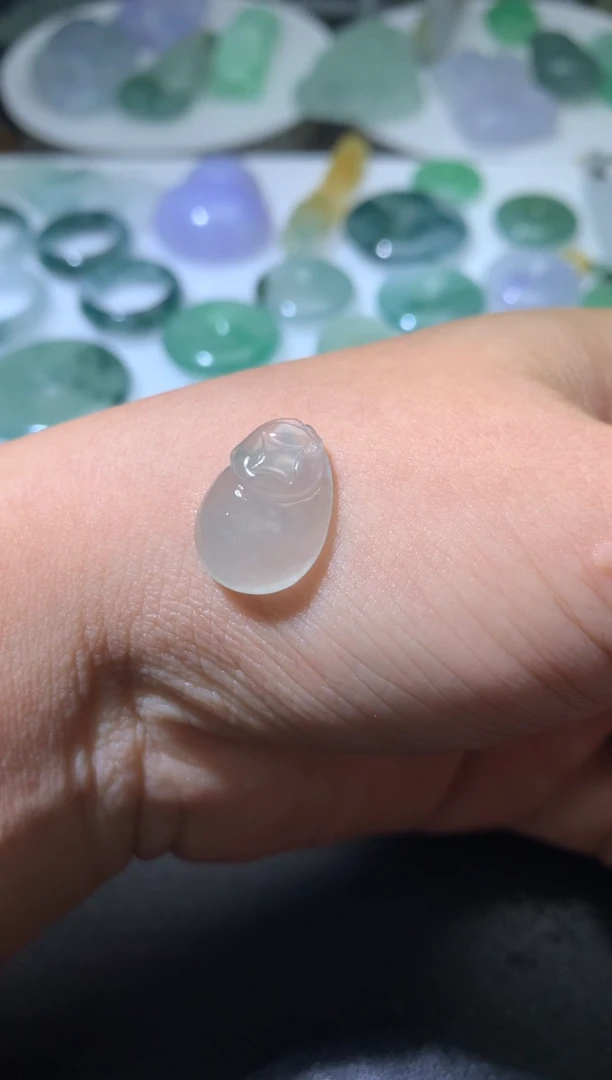 未镶嵌定制翡翠毛货