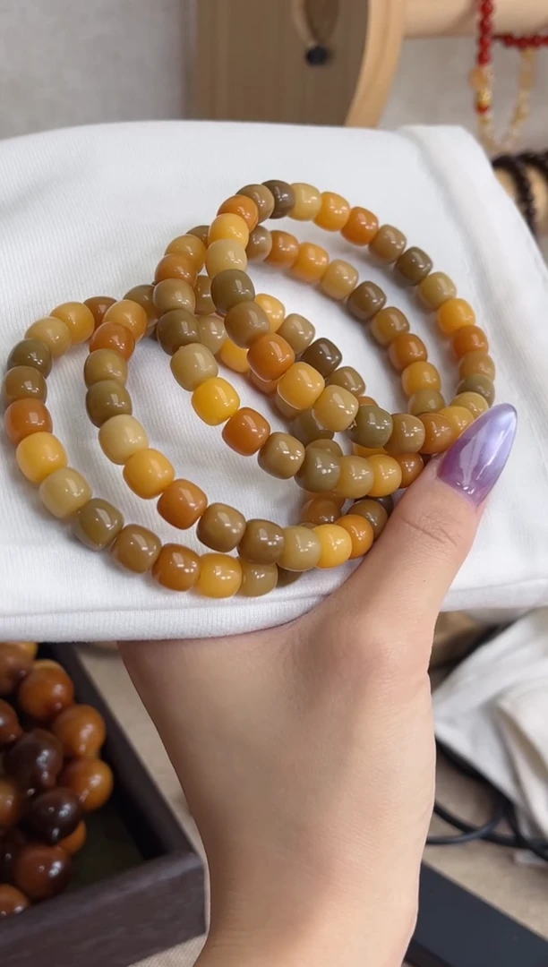 菩提根/象牙果手串r32奶咖多宝 鬼工老料干磨桶珠8*9手串