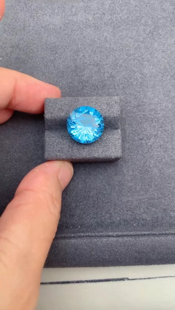 未镶嵌裸石托帕石11ct托帕石 BF