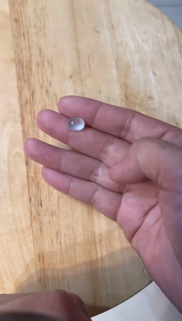 【闪购商品】定制翡翠未镶嵌蛋面