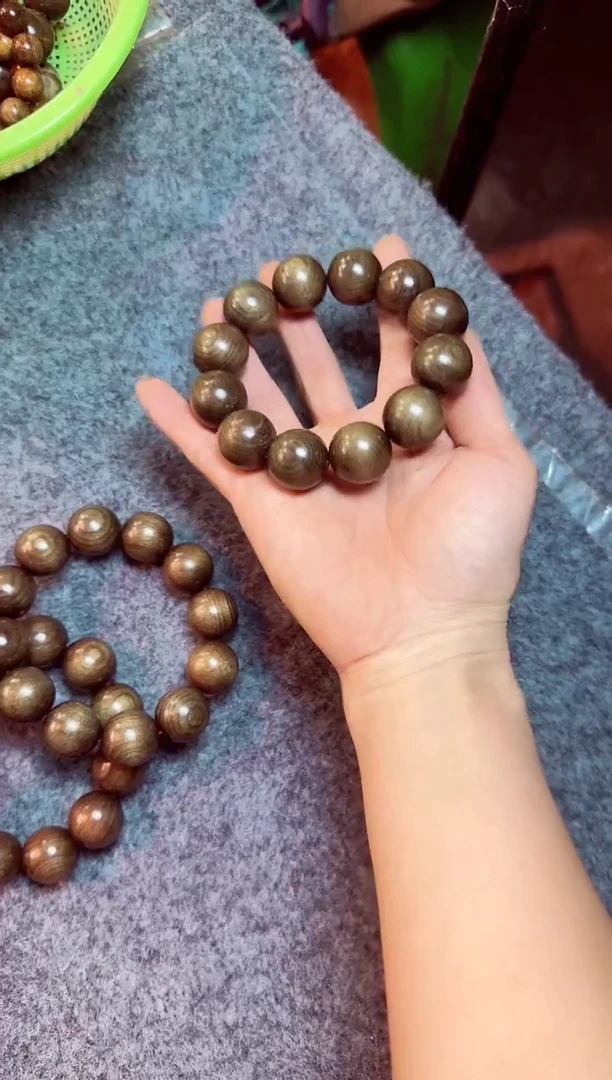 金丝楠小叶祯楠142手串2.0猫眼