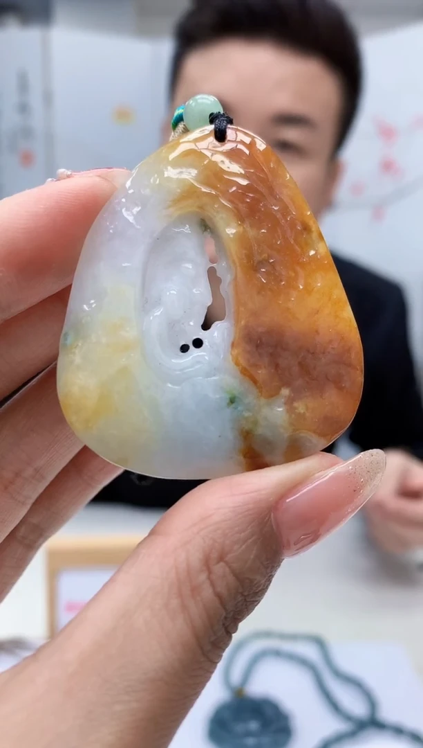 【闪购商品】定制翡翠未镶嵌4990MM-毛货挂件102