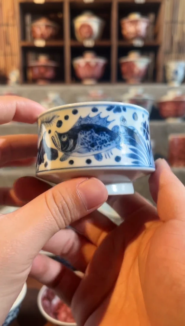 【闪购商品】天禄言瓷鱼藻梯口杯