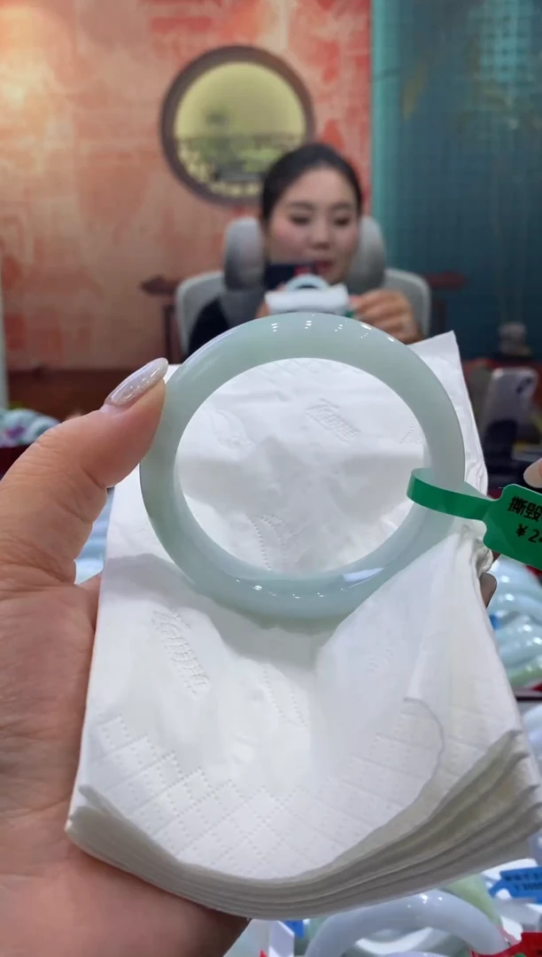 未镶嵌手镯翡翠多人00010500