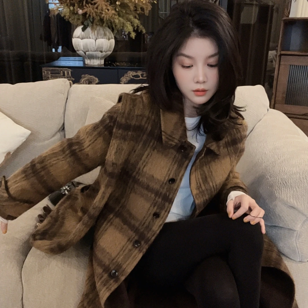 【悦悦专属】冬季复古格纹多扣加厚保暖长款毛呢外套Y1257