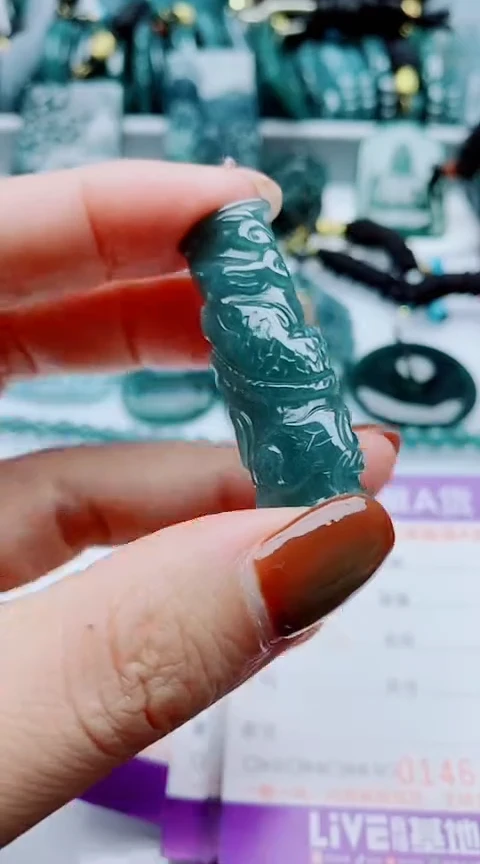 颈饰未镶嵌翡翠多样性发其1一