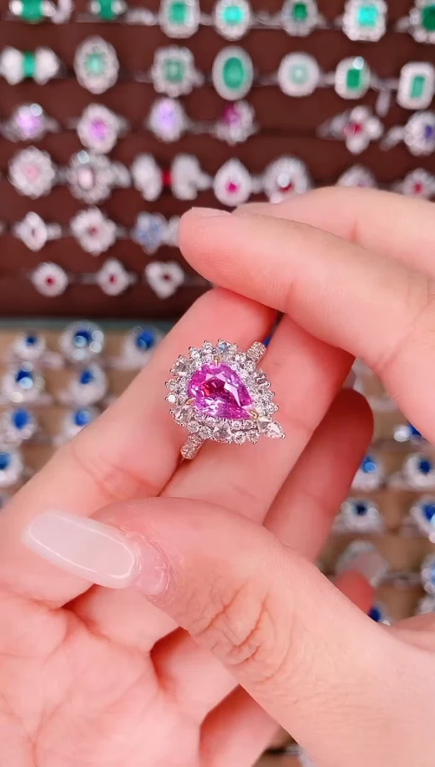 【闪购商品】彩色蓝宝石18K金戒指18K金镶嵌.