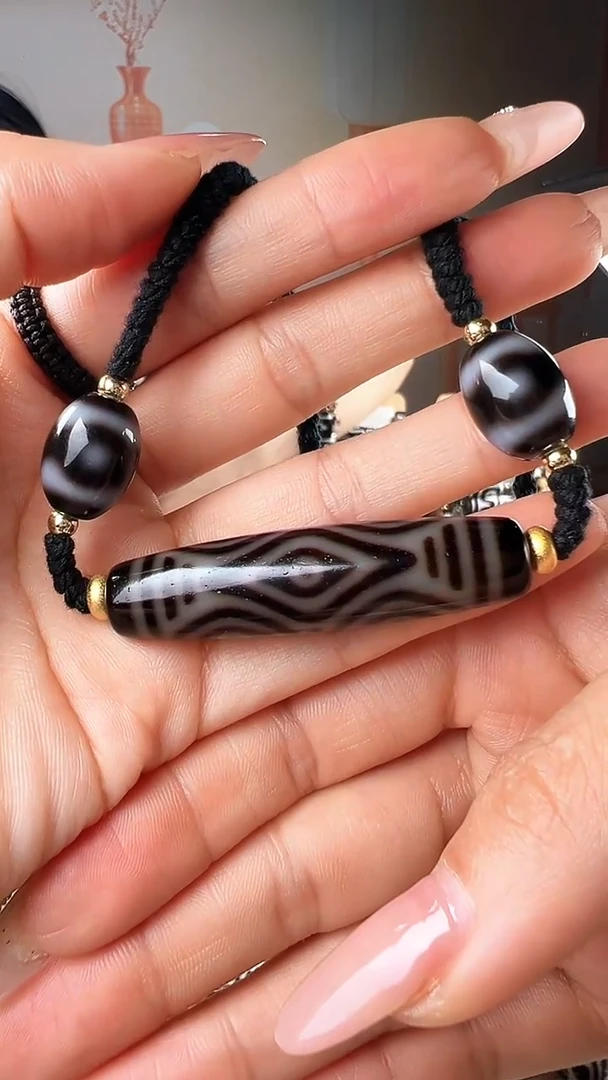 玛瑙/玉髓颈饰未镶嵌D*.龙六眼