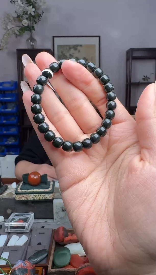 未镶嵌和田玉挂件3936-8mm 瑕疵