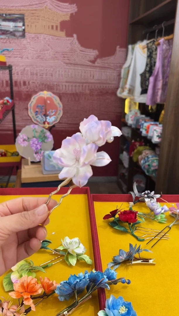 【闪购商品】刺绣非遗绒花（发饰）