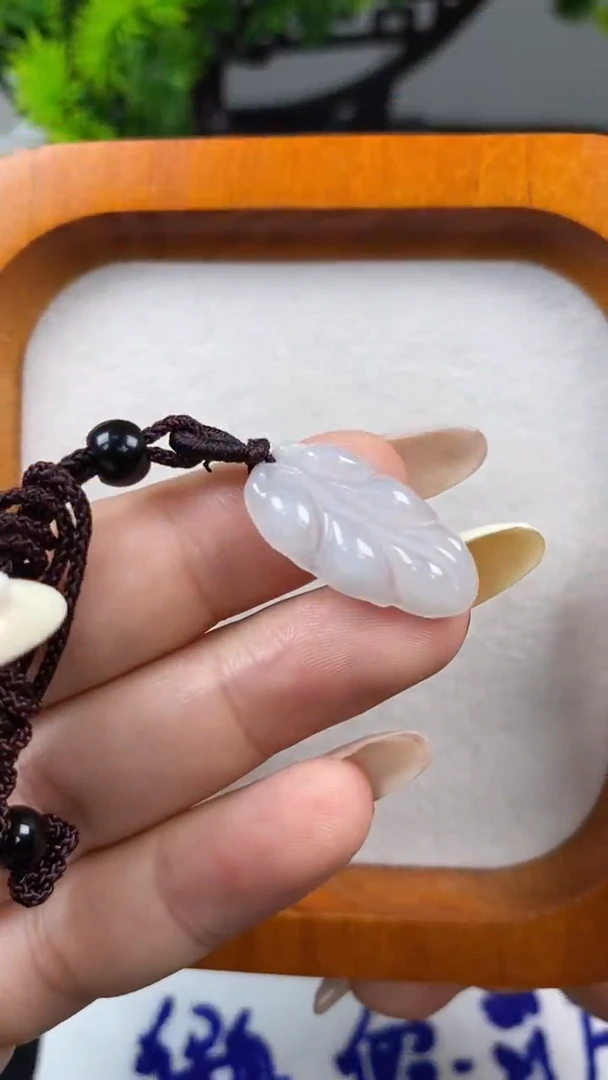 吊坠(不含链)未镶嵌翡翠天然A货翡翠