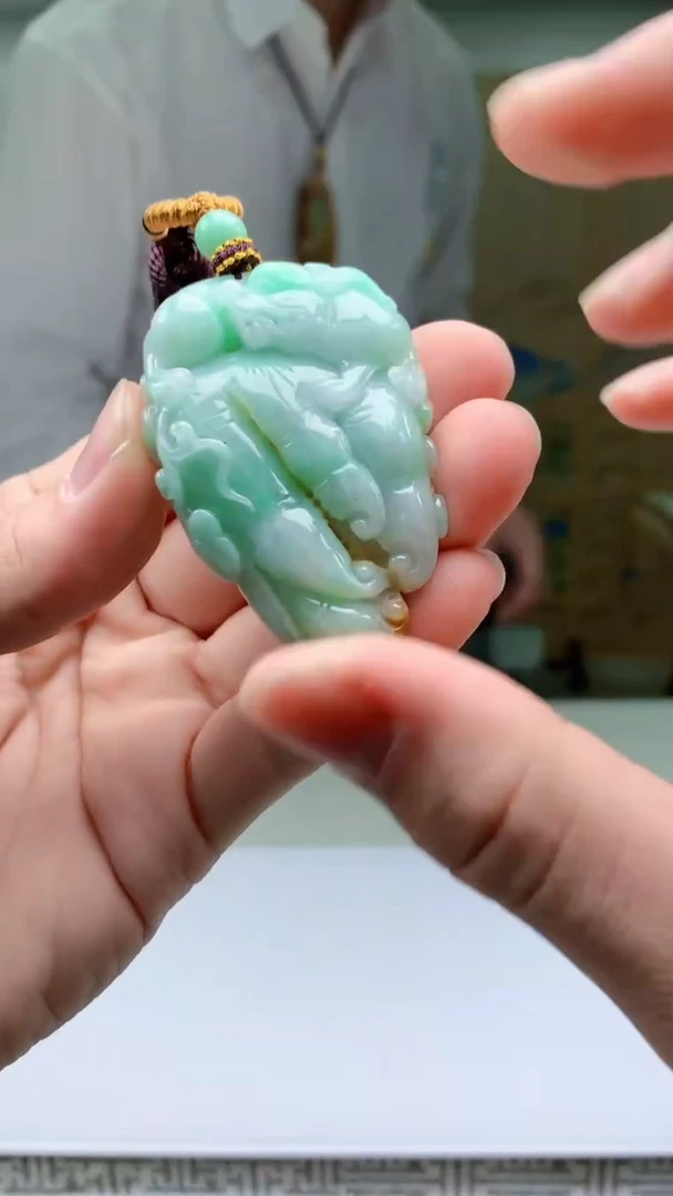 【闪购商品】定制翡翠未镶嵌5028bb-毛货挂件92