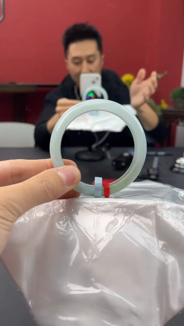 未镶嵌手镯翡翠8