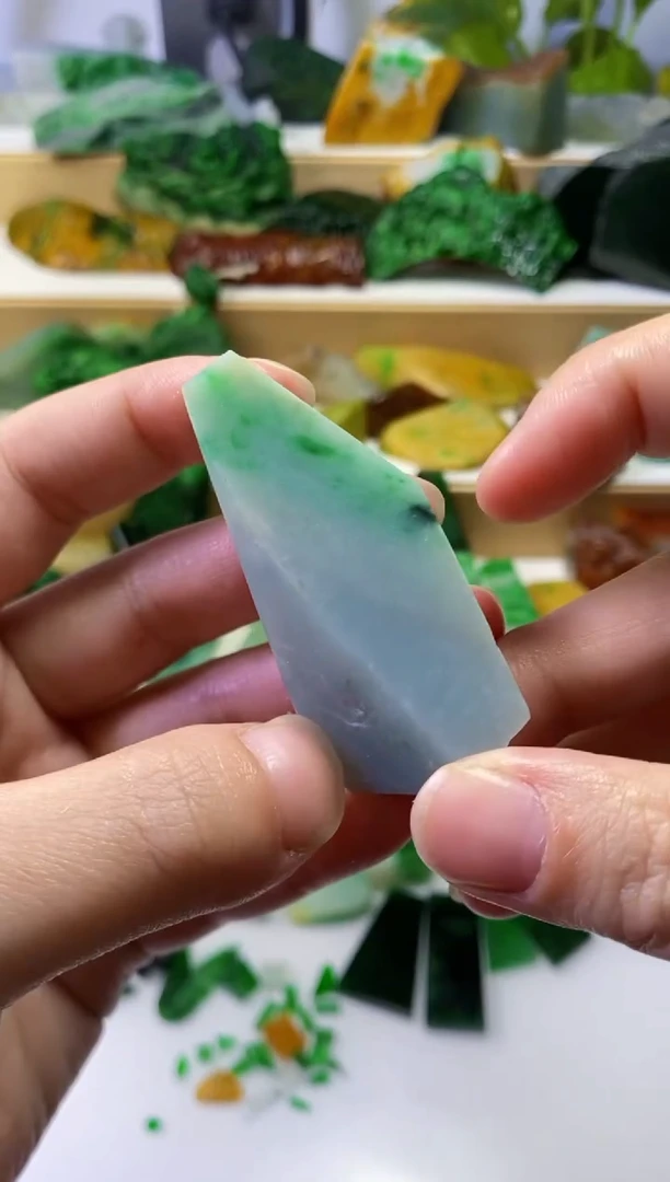 颈饰未镶嵌翡翠暴***叔021天然翡翠