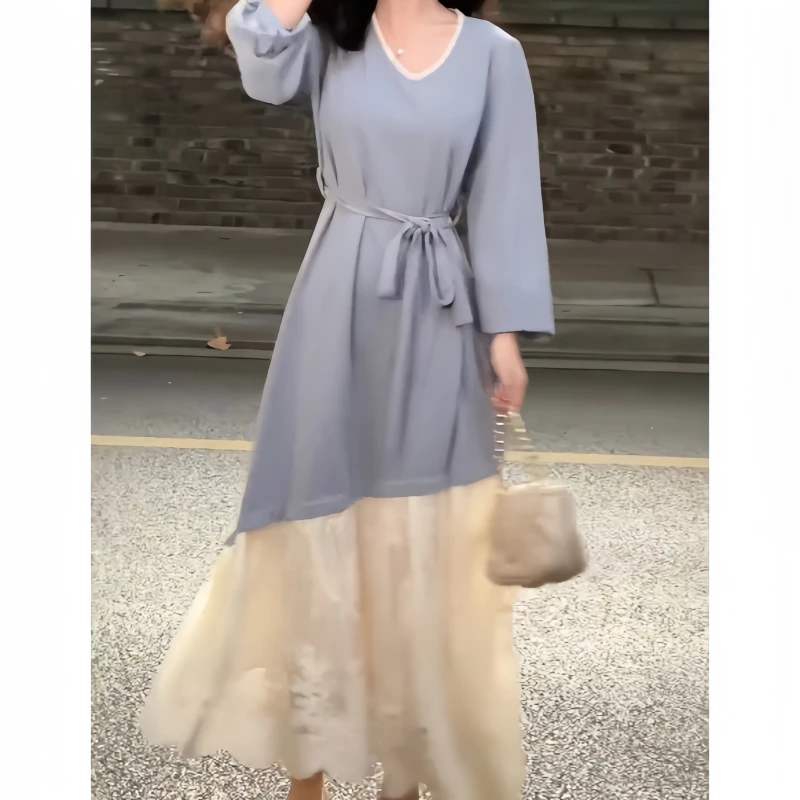 早秋甜美可爱法式拼接温柔风连衣裙显瘦气质风名媛蕾丝百搭连衣裙