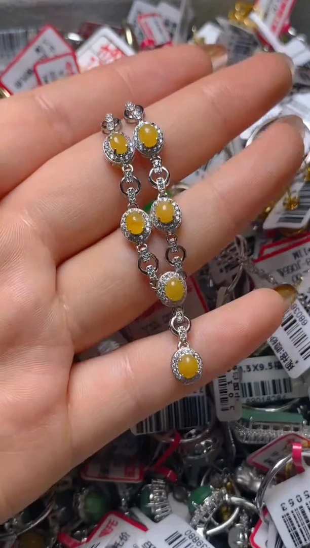 银S925镶嵌戒指翡翠百内无证书