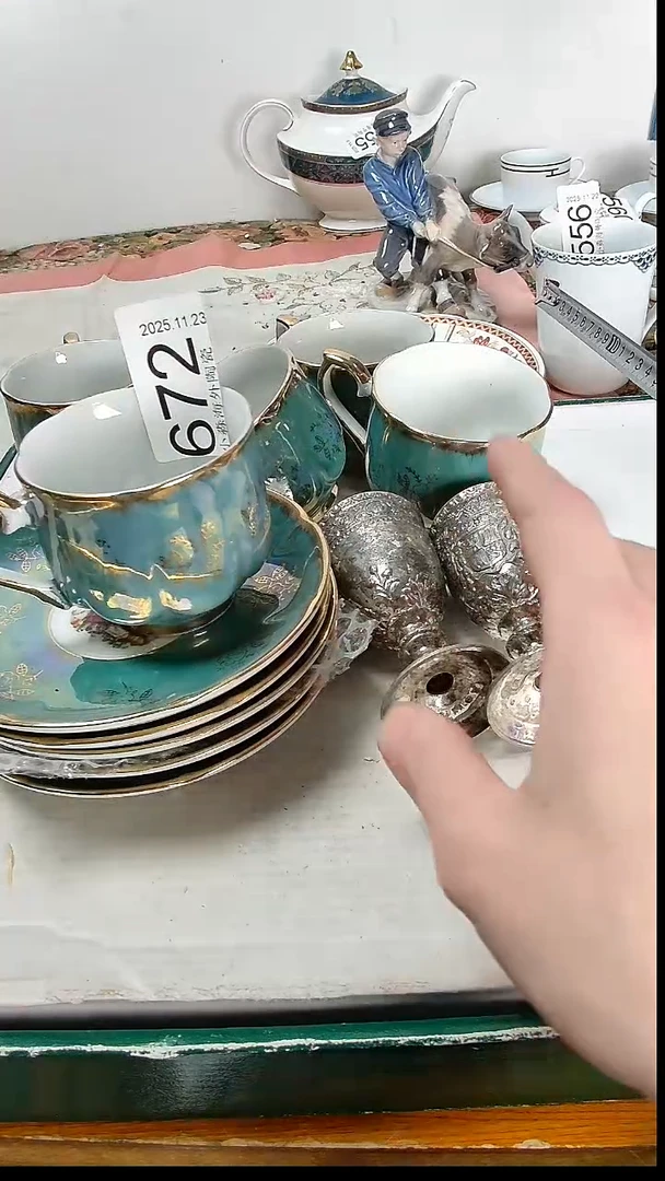 瓷片截****帝小淼海外陶瓷工艺品