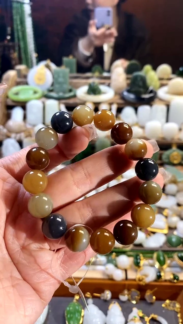 【闪购商品】和田玉手链未镶嵌。