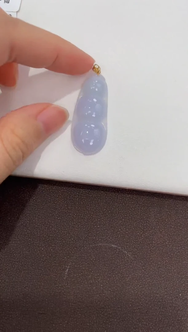翡翠18K金镶嵌颈饰天然缅甸a货翡翠白冰