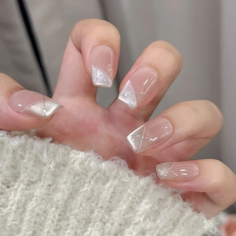 【初恋】猫眼纯手工法式手绘显白美甲穿戴光疗甲渐变纯欲秋冬10片装